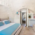 Trullo Aurea Villa